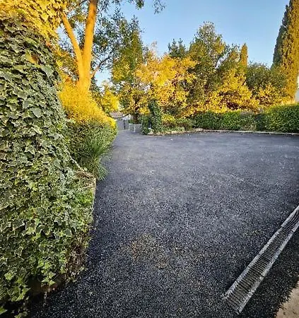 L'esquisse Taupe - Parking Clim Netflix Canal *